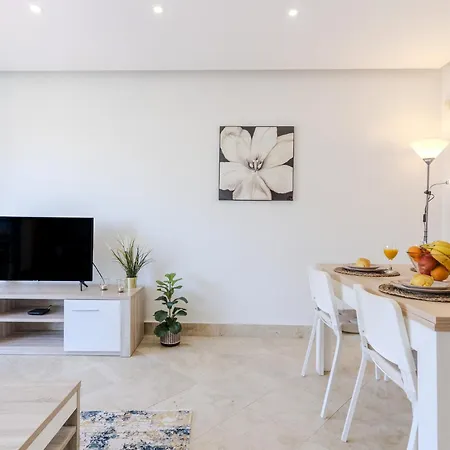 Apartment #325 Areias Walk To