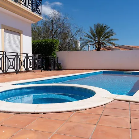 Apartment #325 Areias Walk To