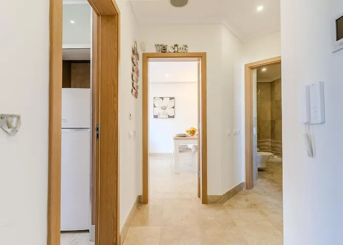 Apartment #325 Areias Walk To