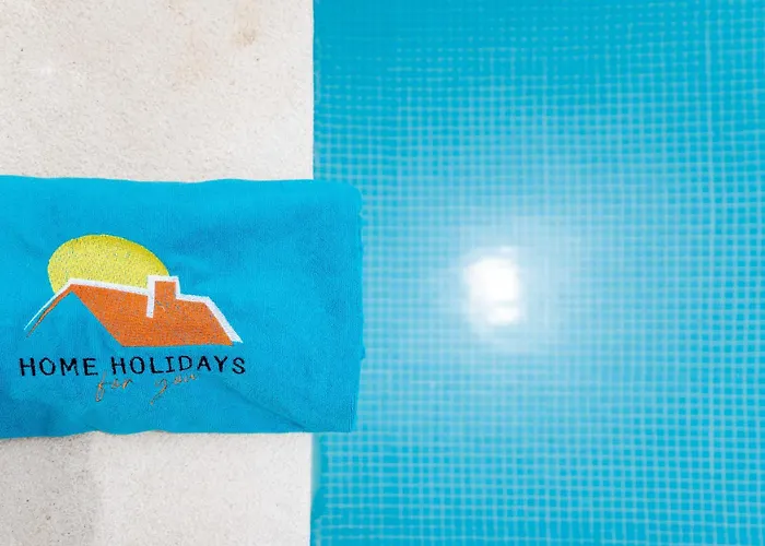 #325 Areias Walk To * Albufeira